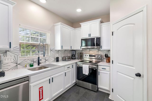 101 Roundhouse Lane, Morrisville, NC 27560