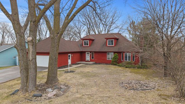 7360 Borman Avenue, Inver Grove Heights, MN 55076