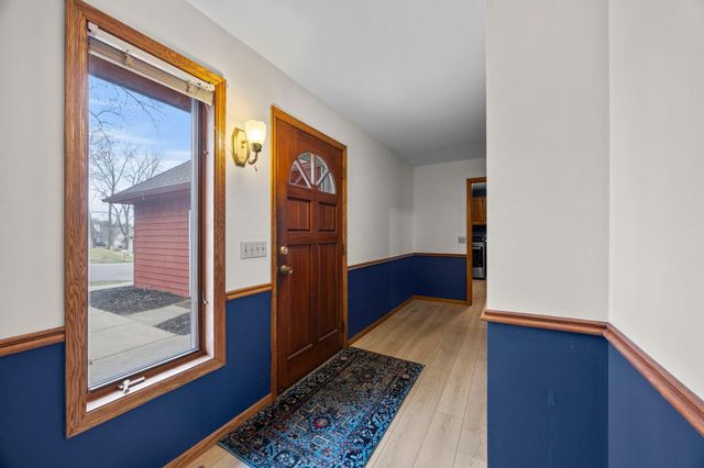 7360 Borman Avenue, Inver Grove Heights, MN 55076