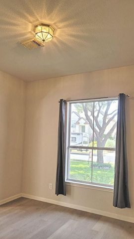 4320 Rock Hill RD, Round Rock, TX 78681
