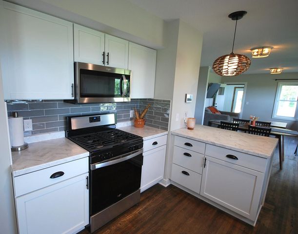 31283 210th Avenue, Featherstone Twp, MN 55066