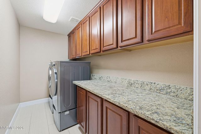 7120 High Hill Street, Sparks, NV 89436