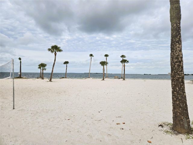 743 CAJEPUT LOOP, Tarpon Springs, FL 34689