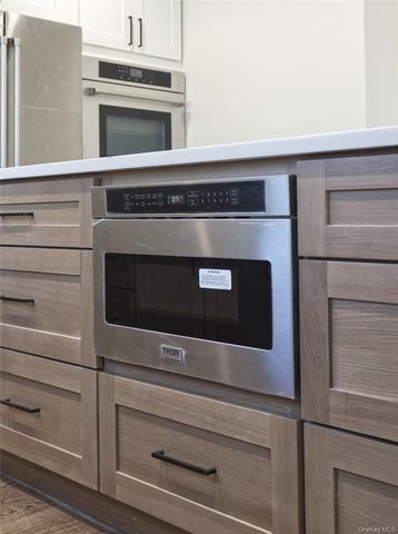 54 Lindbergh Avenue, Rye, NY 10580