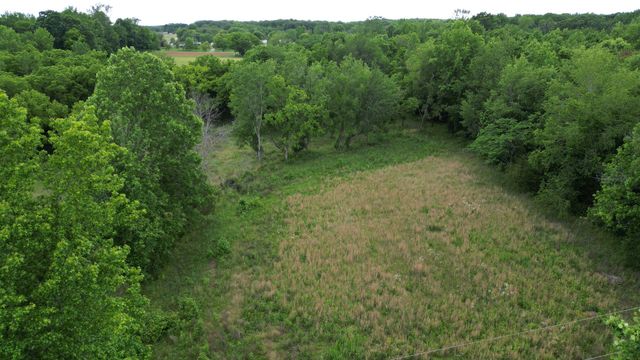5 Poplar Ridge Ln, Chapmansboro, TN 37035