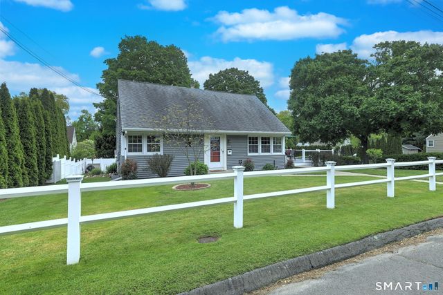 291 Islandview Road, Stratford, CT 06614