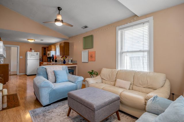 123 Burley Avenue, Lexington, KY 40504