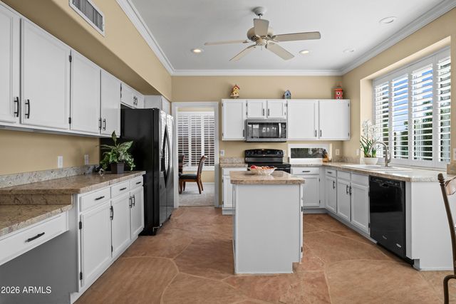 6045 W POTTER Drive, Glendale, AZ 85308