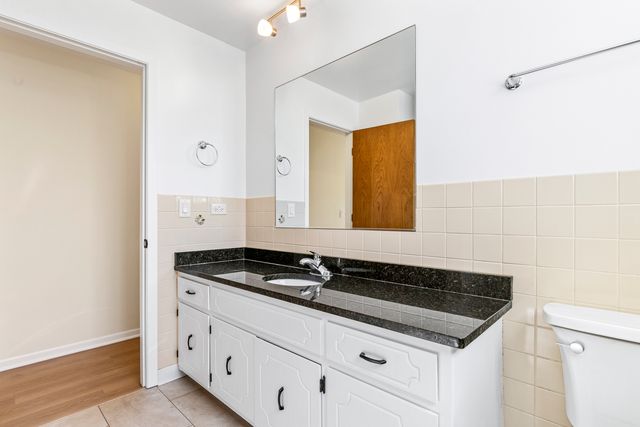 6617 N Northwest Highway 3, Chicago, IL 60631