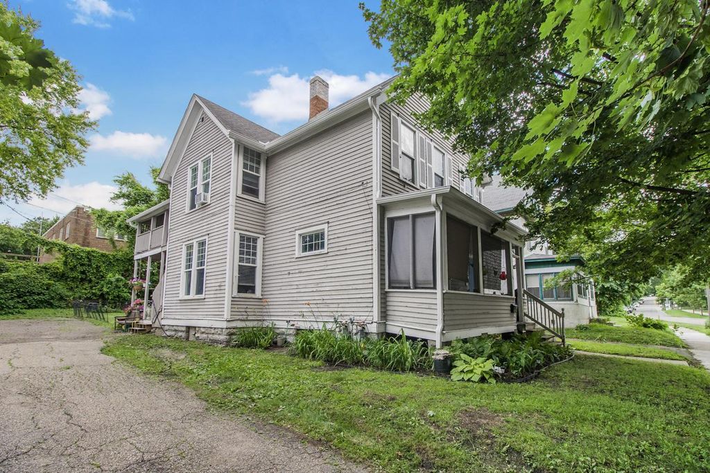 118 George Street W, Saint Paul, MN 55107