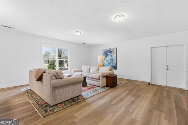 1101 Chandler Heights Circle, Alto, GA 30510