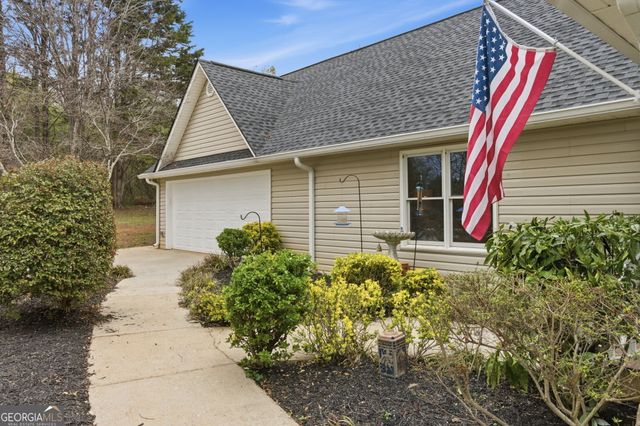 1101 Chandler Heights Circle, Alto, GA 30510