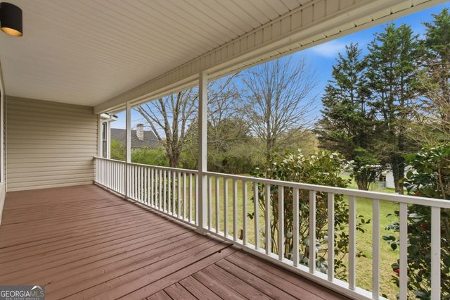 1101 Chandler Heights Circle, Alto, GA 30510