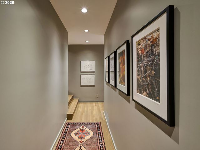 4310 Sw WARRENS Way, Portland, OR 97221