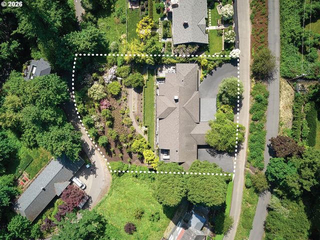 4310 Sw WARRENS Way, Portland, OR 97221