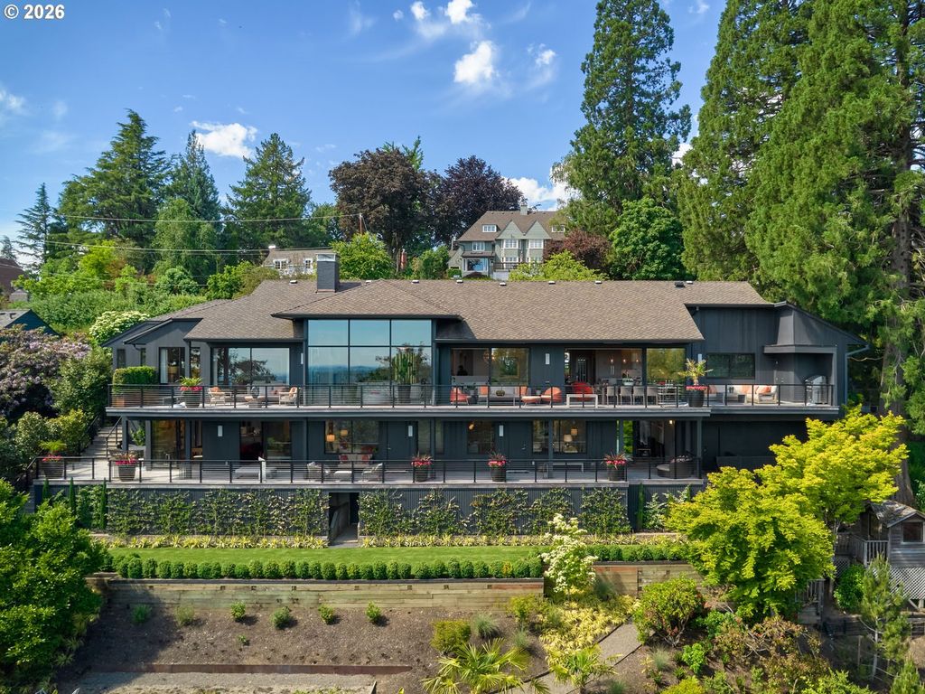 4310 Sw WARRENS Way, Portland, OR 97221