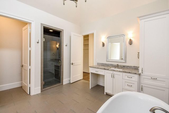 810 Remington Glade Drive, Houston, TX 77042