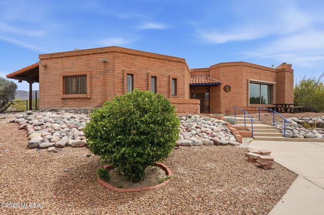 770 N Lazy J Way, Tucson, AZ 85748