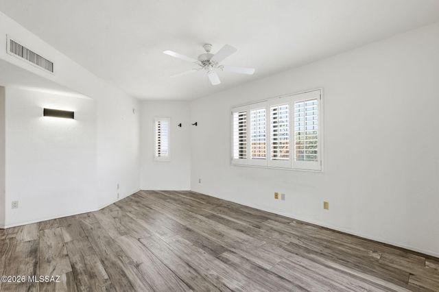 770 N Lazy J Way, Tucson, AZ 85748