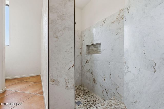 770 N Lazy J Way, Tucson, AZ 85748