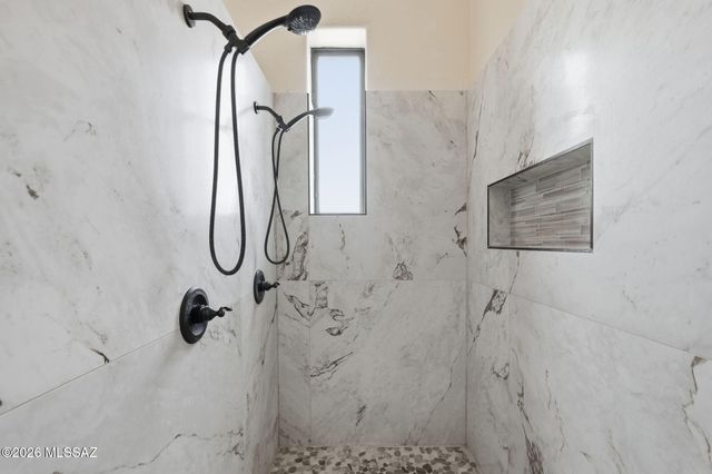 770 N Lazy J Way, Tucson, AZ 85748