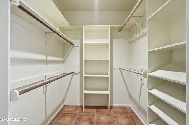 770 N Lazy J Way, Tucson, AZ 85748