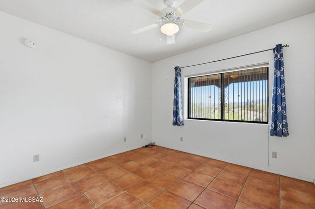 770 N Lazy J Way, Tucson, AZ 85748