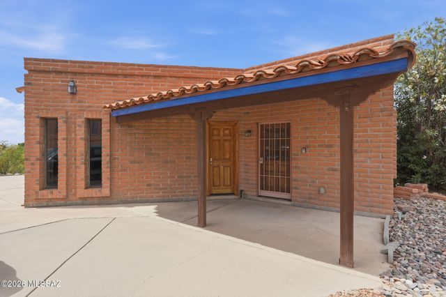 770 N Lazy J Way, Tucson, AZ 85748