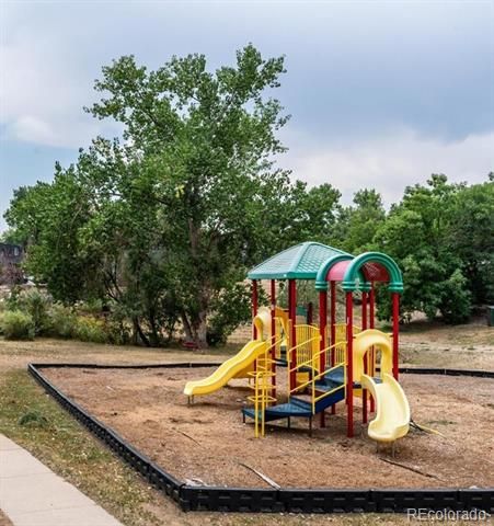 209 E Highline Circle 202, Centennial, CO 80122