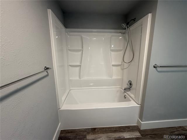 209 E Highline Circle 202, Centennial, CO 80122