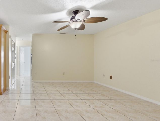 4416 N CLARK AVENUE 13, Tampa, FL 33614