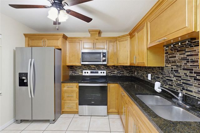 4416 N CLARK AVENUE 13, Tampa, FL 33614