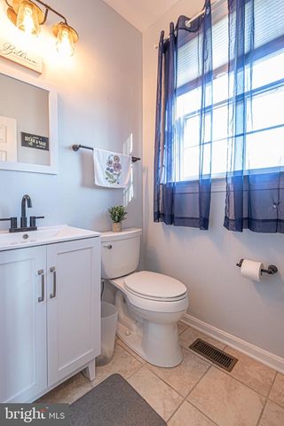 242 HAYDEN RD, Centreville, MD 21617