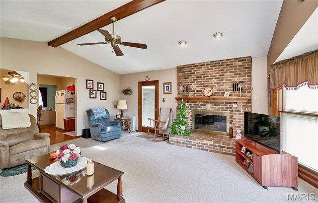 10808 Three Court Drive, St Louis, MO 63123
