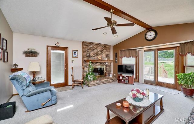 10808 Three Court Drive, St Louis, MO 63123