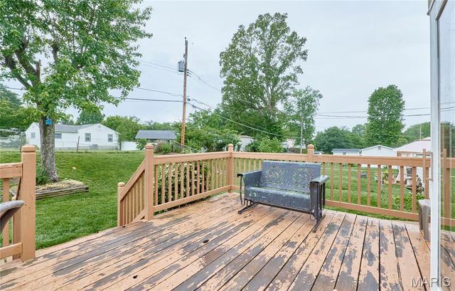 10808 Three Court Drive, St Louis, MO 63123