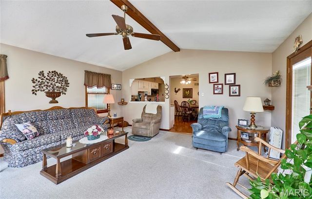 10808 Three Court Drive, St Louis, MO 63123