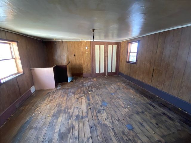 1319 Jefferson St, Latrobe, PA 15650