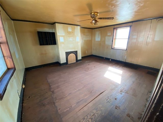 1319 Jefferson St, Latrobe, PA 15650