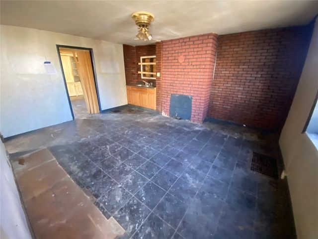 1319 Jefferson St, Latrobe, PA 15650