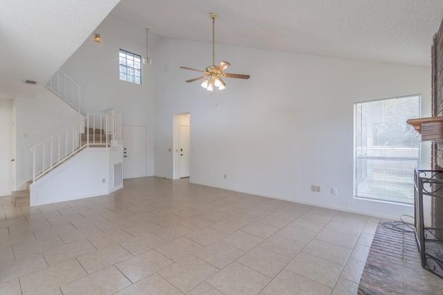 300 Oakcrest DR, Cedar Park, TX 78613