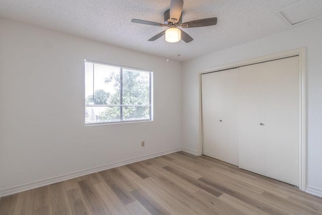 300 Oakcrest DR, Cedar Park, TX 78613