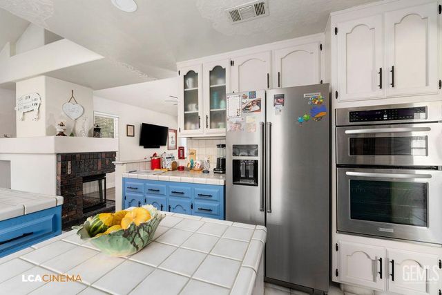 1116 Sussex Circle, Bakersfield, CA 93311