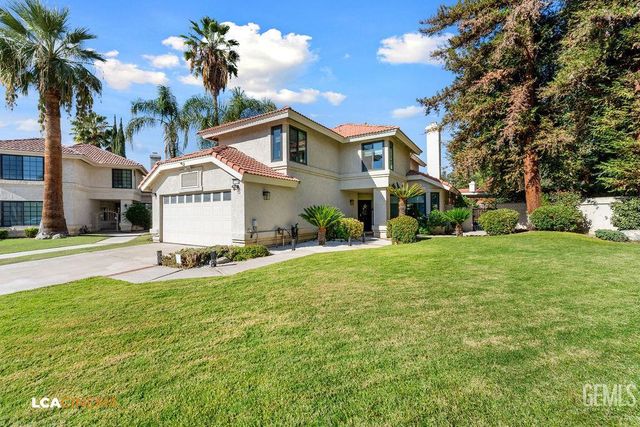 1116 Sussex Circle, Bakersfield, CA 93311