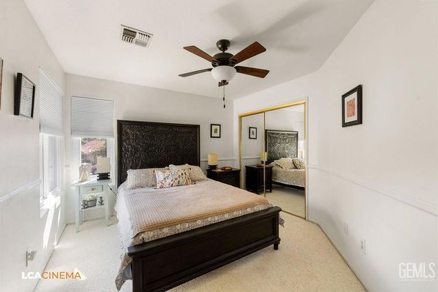 1116 Sussex Circle, Bakersfield, CA 93311