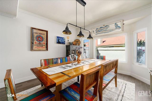 1116 Sussex Circle, Bakersfield, CA 93311