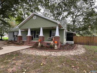 730 Dixie Dale Road, Albertville, AL 35950