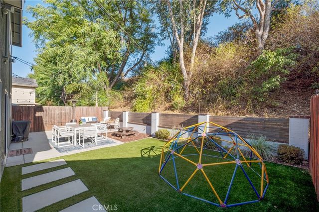 582 Lantana, La Verne, CA 91750