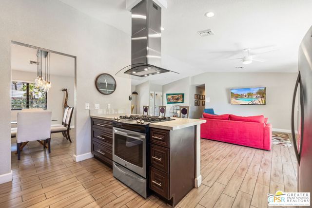 2342 N San Gorgonio Road, Palm Springs, CA 92262