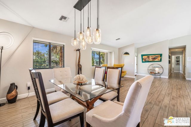 2342 N San Gorgonio Road, Palm Springs, CA 92262